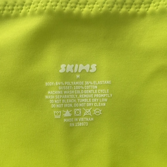 NWT Fits Everybody shorts medium Daffodil - Picture 4 of 8